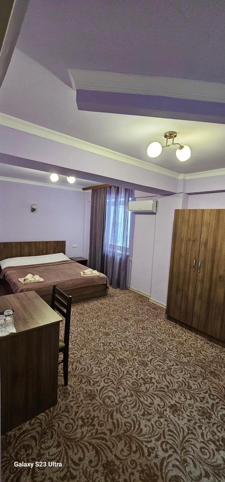 Hotel International Ереван Экстерьер фото